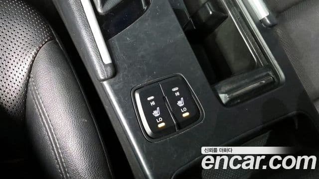 Hyundai YF Sonata LPI top, 2012 16