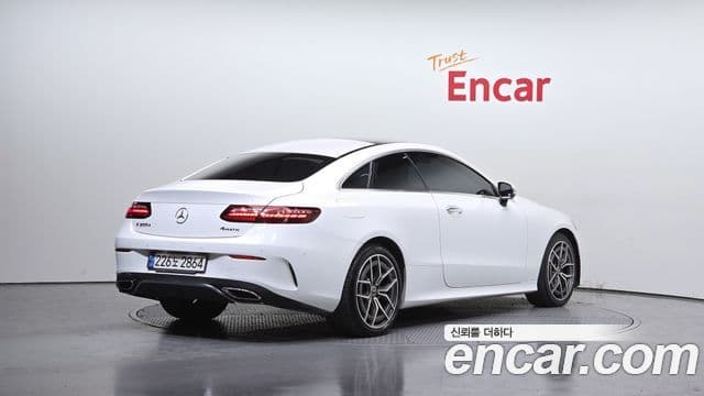Mercedes-Benz E-класс W213 E300d 4MATIC купе, 2023 2