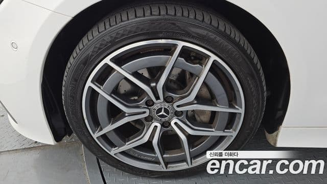 Mercedes-Benz E-класс W213 E300d 4MATIC купе, 2023 все фото