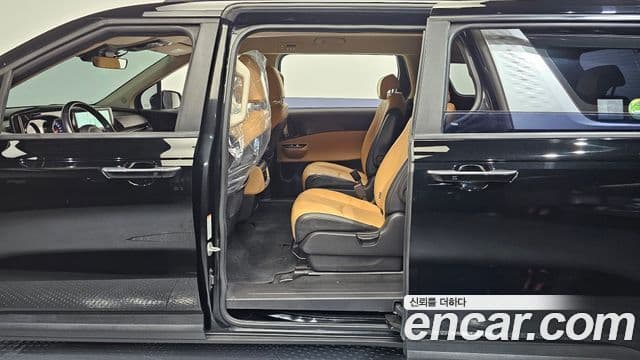 Kia Carnival 4세대 Prestige, 2023 11