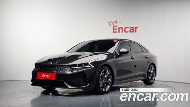 Kia K5 гибрид 3세대 Signature, 2021 1