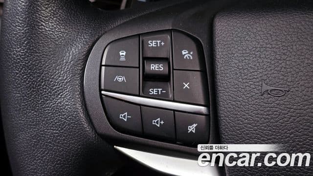 Ford Explorer 6세대 2.3 Limited 4WD, 2020 14