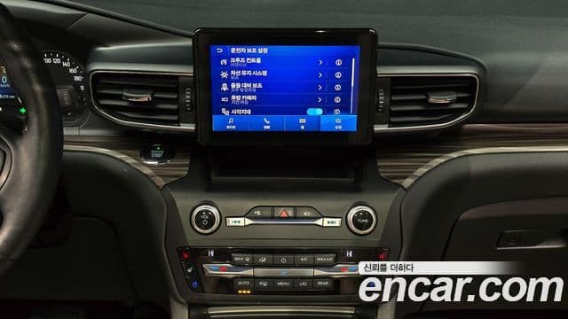Ford Explorer 6세대 2.3 Limited 4WD, 2020 16
