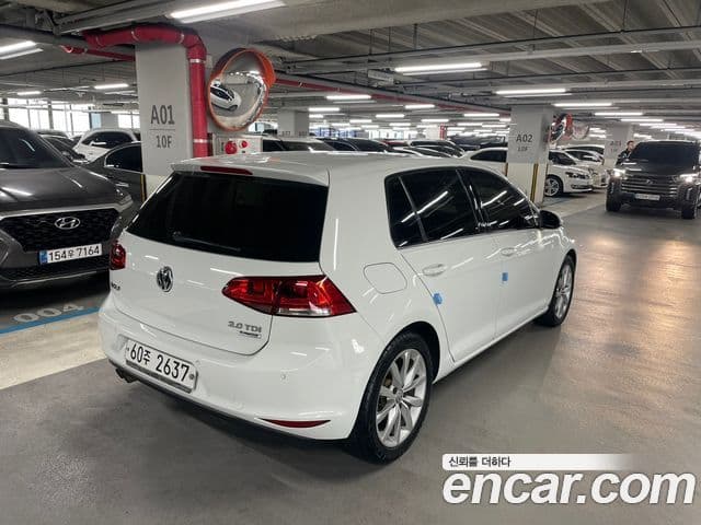 Volkswagen Гольф 7세대, 2015 2