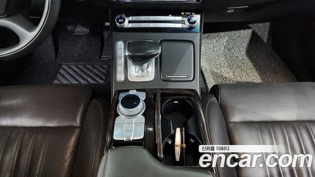 Genesis G90 Luxury, 2019 9