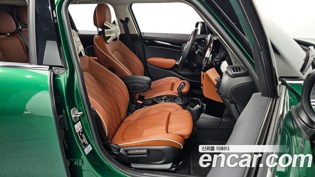 Mini Cooper S 3세대, 2024 10