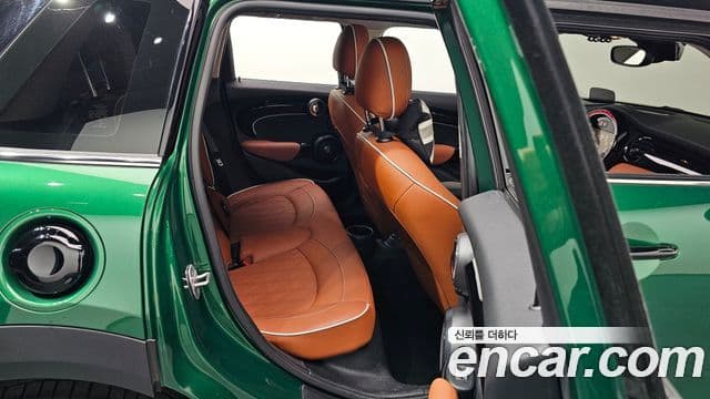 Mini Cooper S 3세대, 2024 11