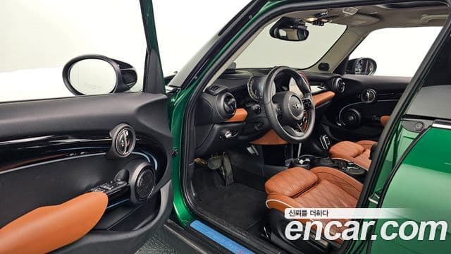 Mini Cooper S 3세대, 2024 12