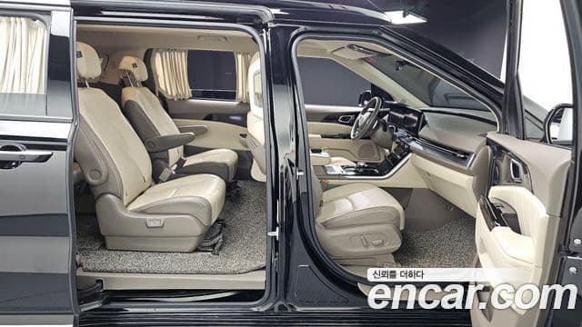 Kia Carnival 4세대 Signature, 2021 12