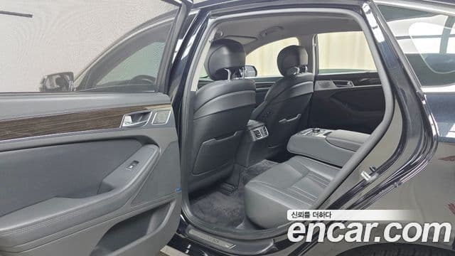 Genesis G80 Premium Luxury, 2019 17