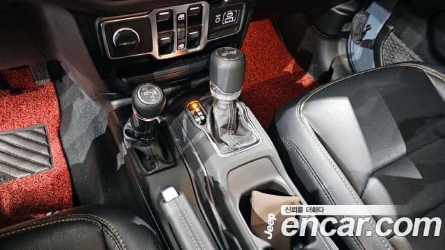 Jeep Wrangler (JL) 2.0 Sahara 4도어, 2024 9