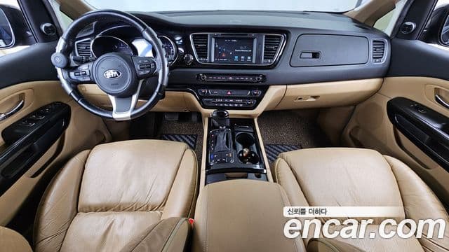 Kia All New Carnival 9인승 High Limousine(компания по спецнадстройкам), 2016 7