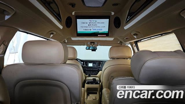 Kia All New Carnival 9인승 High Limousine(компания по спецнадстройкам), 2016 18