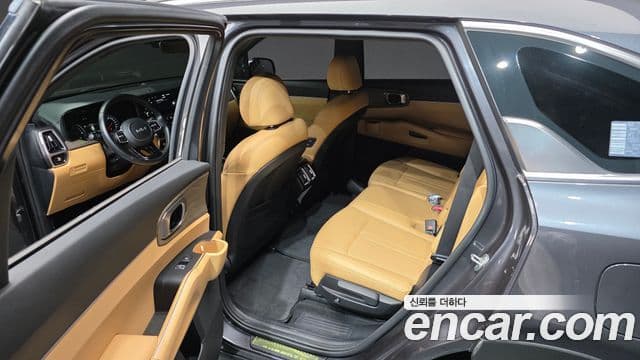 Kia Sorento 4세대 Prestige, 2023 11