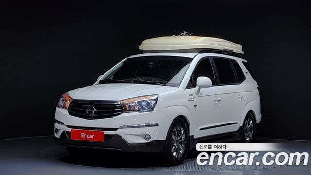 KG모빌리티(SsangYong) Korando 투리스모 4WD outdoor Edition 9인승, 2016 1