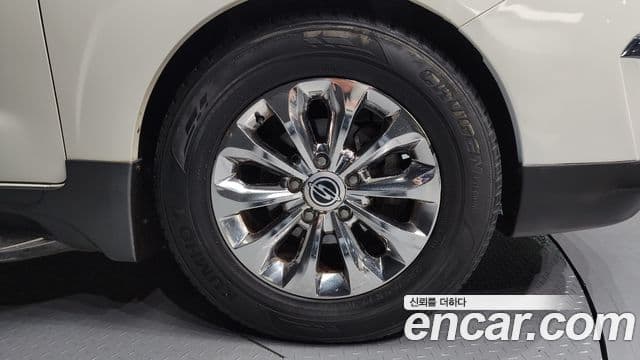 KG모빌리티(SsangYong) Korando 투리스모 4WD outdoor Edition 9인승, 2016 все фото