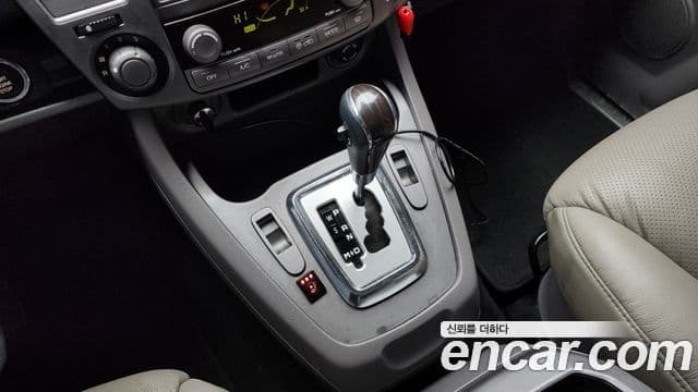 KG모빌리티(SsangYong) Korando 투리스모 4WD outdoor Edition 9인승, 2016 9