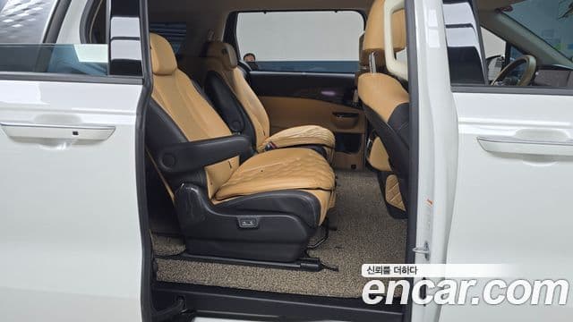 Kia Carnival 4세대 Signature, 2021 12