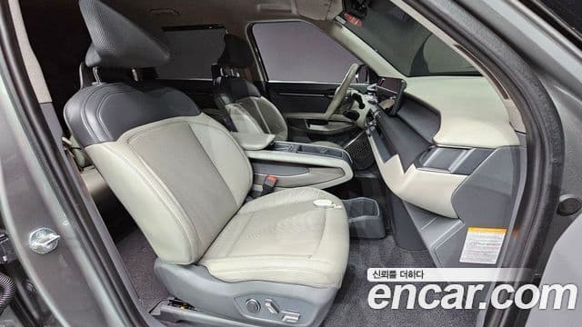 Kia EV9 Air, 2024 10