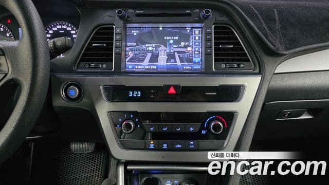 Hyundai LF Sonata Modern, 2015 15