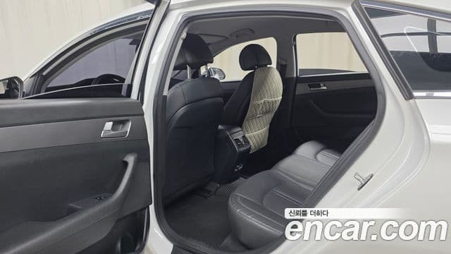 Hyundai LF Sonata Modern, 2015 18