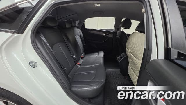 Hyundai LF Sonata Modern, 2015 19