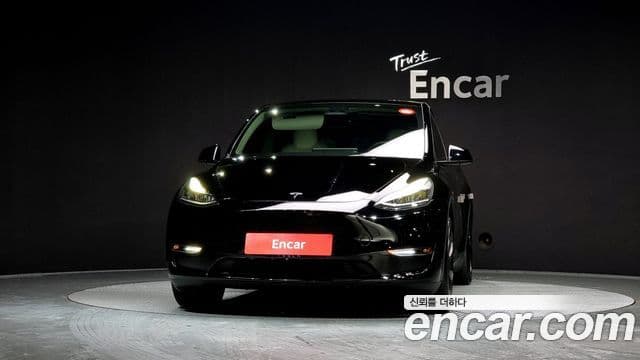 Tesla модель Y Long Range AWD, 2023 3