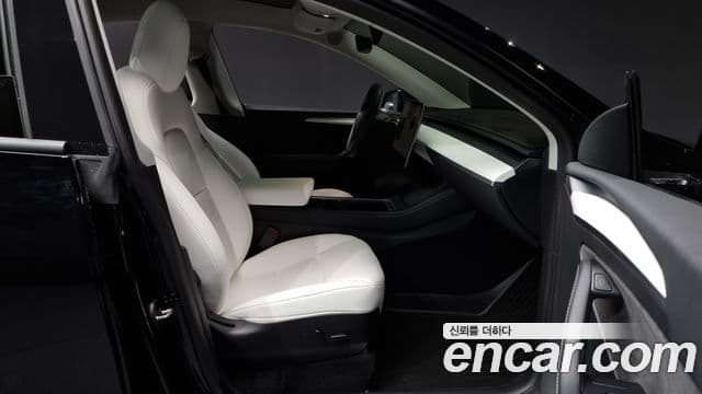 Tesla модель Y Long Range AWD, 2023 11