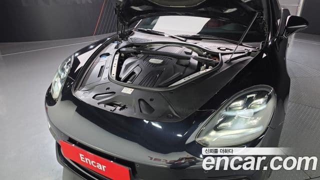 Porsche Panamera (971), 2020 6