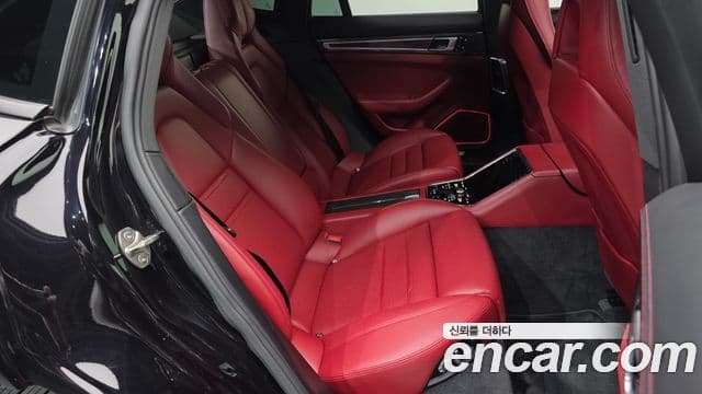 Porsche Panamera (971), 2020 12