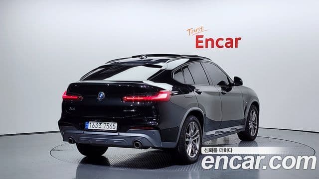 BMW X4 (G02) xDrive20i M Sport X онлайн Exclusive Edition, 2021 2
