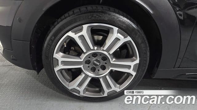 Mini Cooper S Countryman 2세대, 2023 все фото