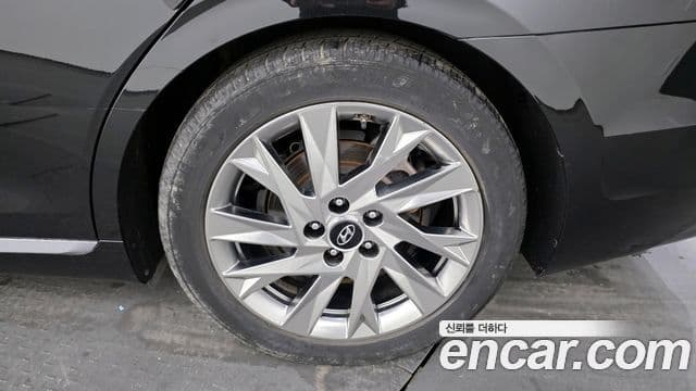 Hyundai The / новый New Grandeur IG гибрид Calligraphy, 2022 все фото