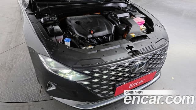 Hyundai The / новый New Grandeur IG гибрид Calligraphy, 2022 6