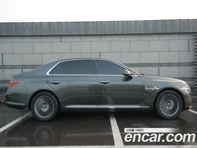 Genesis G90 Luxury, 2022 все фото