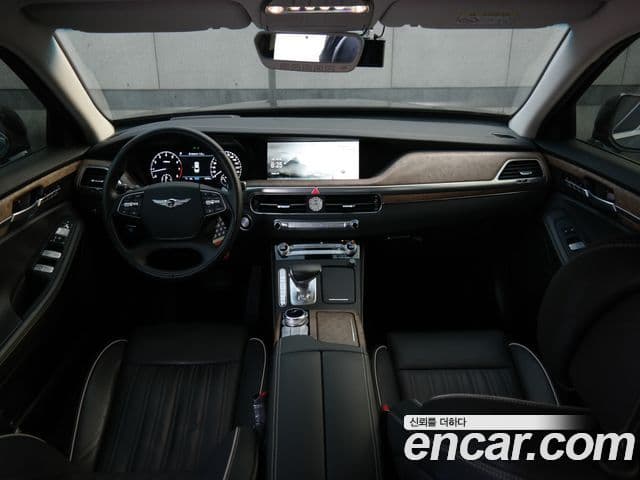 Genesis G90 Luxury, 2022 9