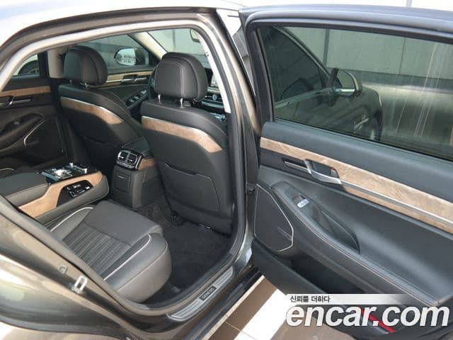 Genesis G90 Luxury, 2022 12