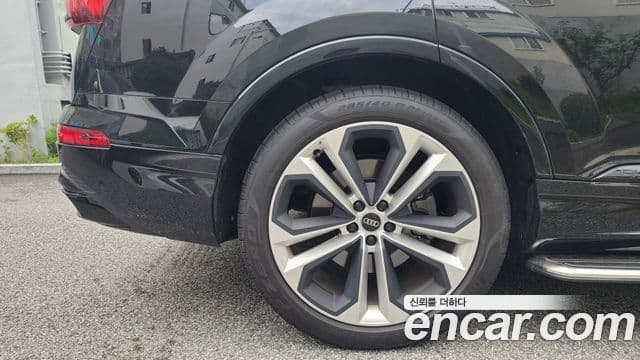 Audi Q7 (4M) Premium, 2023 6