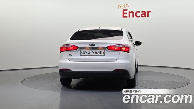 Kia K3 Luxury, 2015 4