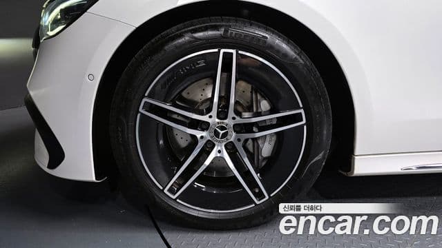 Mercedes-Benz E-класс W214 AMG Line, 2024 все фото