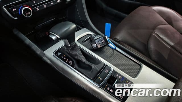 Kia K5 2세대 Signature, 2017 9