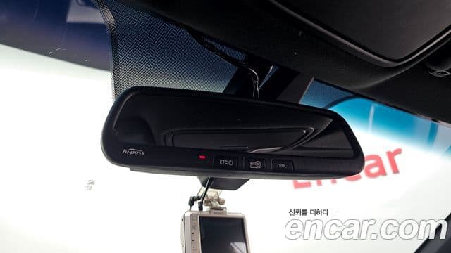 Kia K5 2세대 Signature, 2017 19