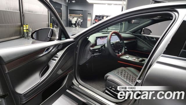 Genesis G80 (RG3) бензин 3.5 турбо AWD, 2025 10