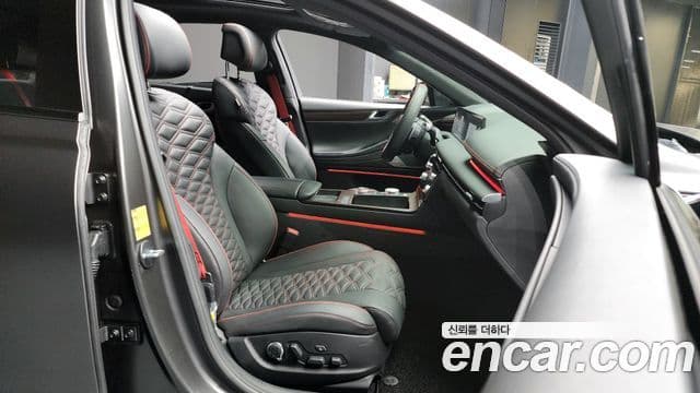 Genesis G80 (RG3) бензин 3.5 турбо AWD, 2025 11