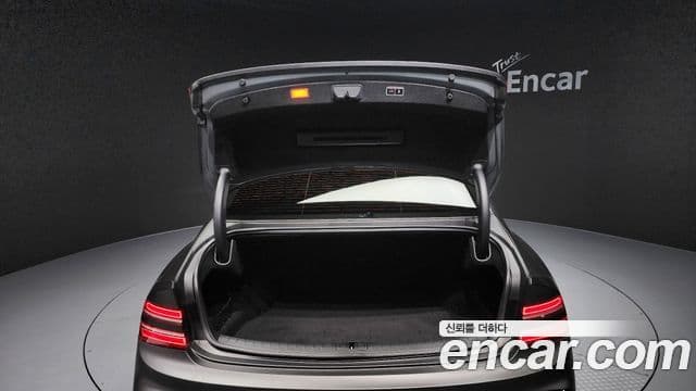 Genesis G80 (RG3) бензин 3.5 турбо AWD, 2025 20