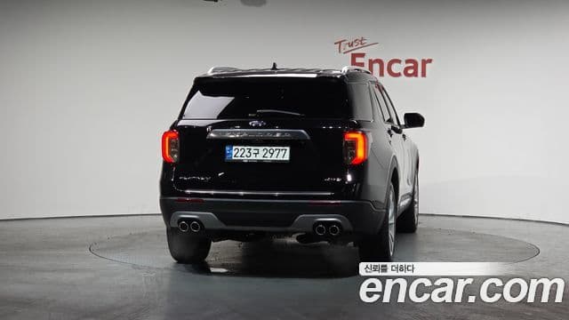 Ford Explorer 6세대 3.0 Platinum 4WD, 2022 4
