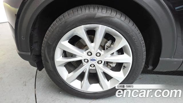 Ford Explorer 6세대 3.0 Platinum 4WD, 2022 все фото