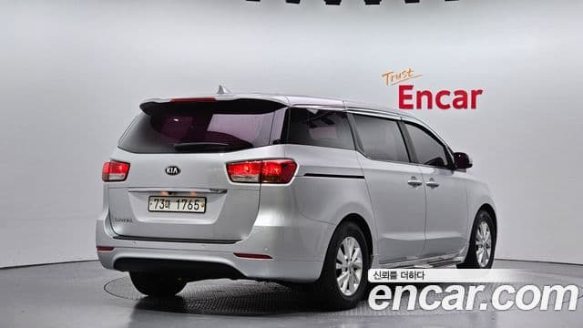 Kia All New Carnival 11인승 Deluxe, 2015 2