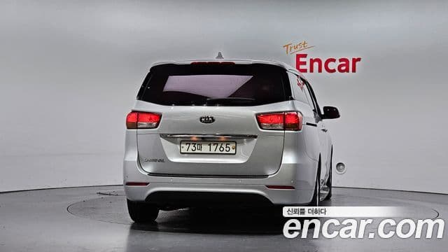 Kia All New Carnival 11인승 Deluxe, 2015 4