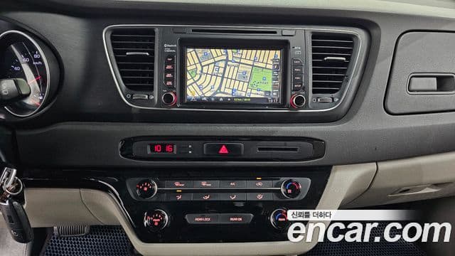 Kia All New Carnival 11인승 Deluxe, 2015 14